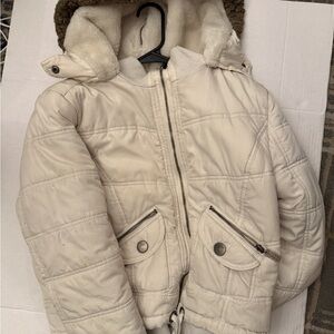 Rue 21 Cream White Hooded Puffer Jacket